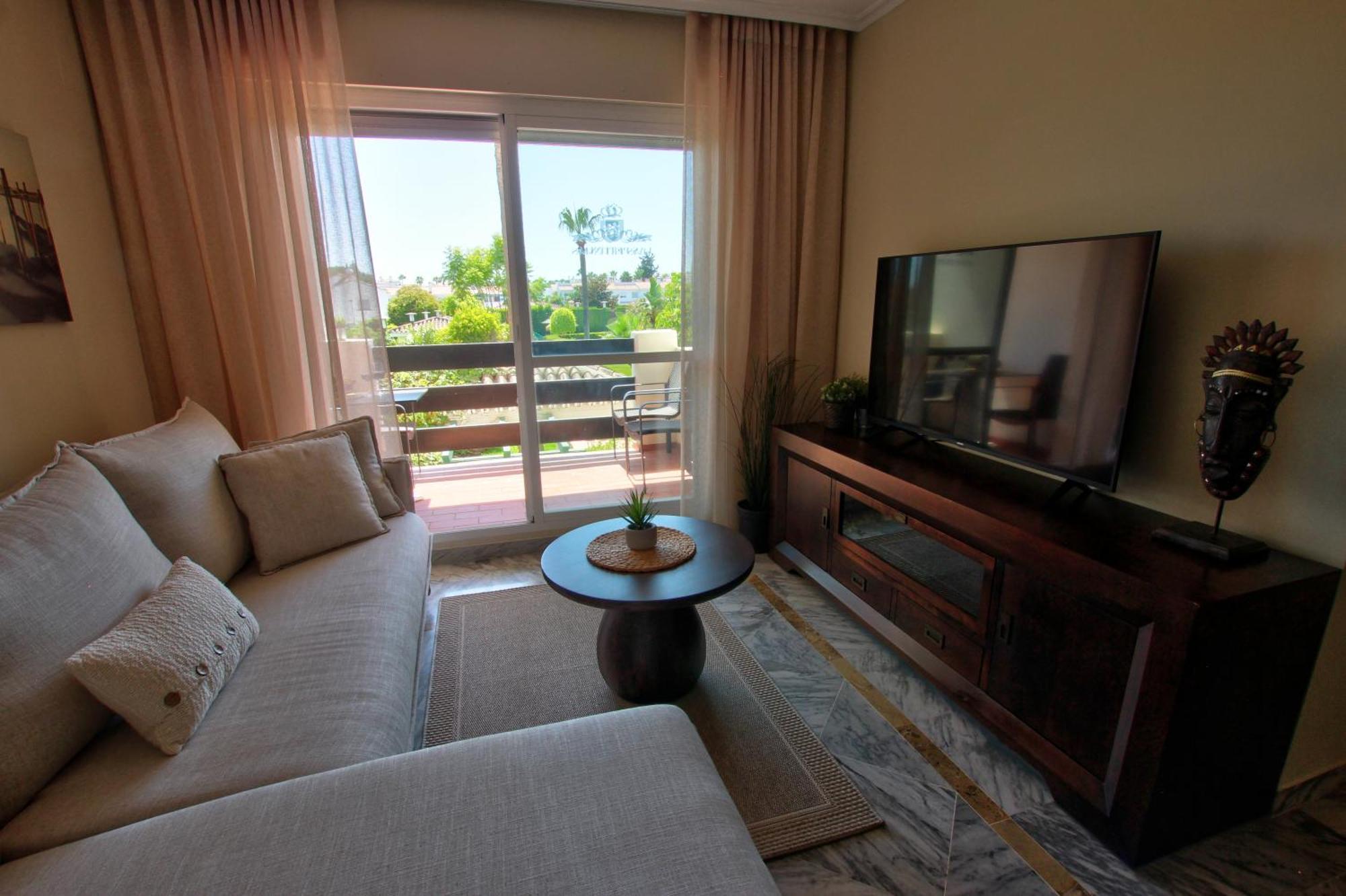 Beach Apartments In Lorcrisur San Pedro Марбелья Экстерьер фото